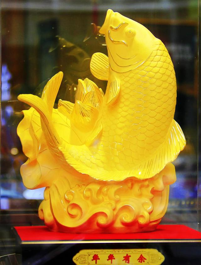为什么说黄金有价玉无价?教你一个小技巧,让你立马辨出玉石真假