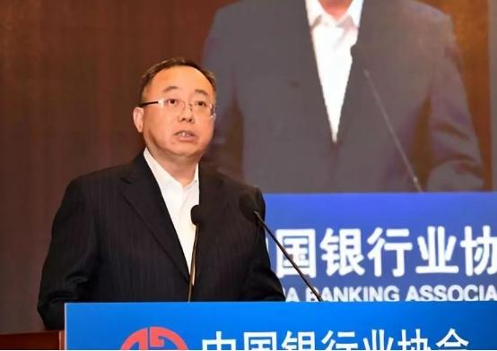 ATM再添新规,7月25日起跨行手续费出现变动,又能省下一笔钱了
