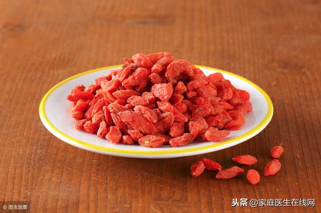 枸杞再好,也不能大量食用,每天食用这个数量就够了