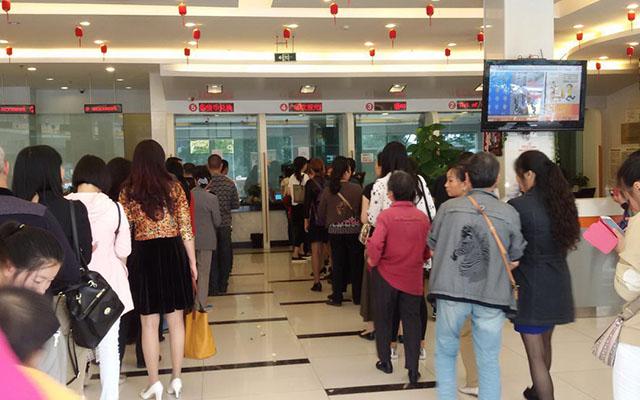 银行卡“短信通知”要办理吗？每月收费几元钱，却有大用处