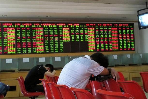 中国股市:8年10万变成10个亿!大佬“赵老哥”如何成就传奇之路