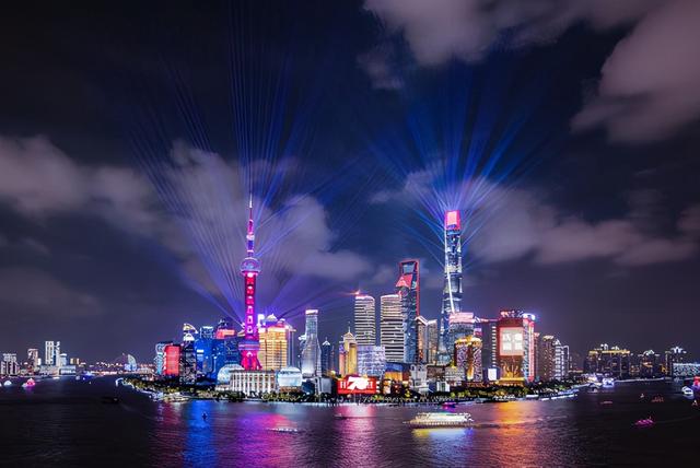 你拖后腿了吗?外媒直接抛出重磅数据,中国“小富翁”远超美国