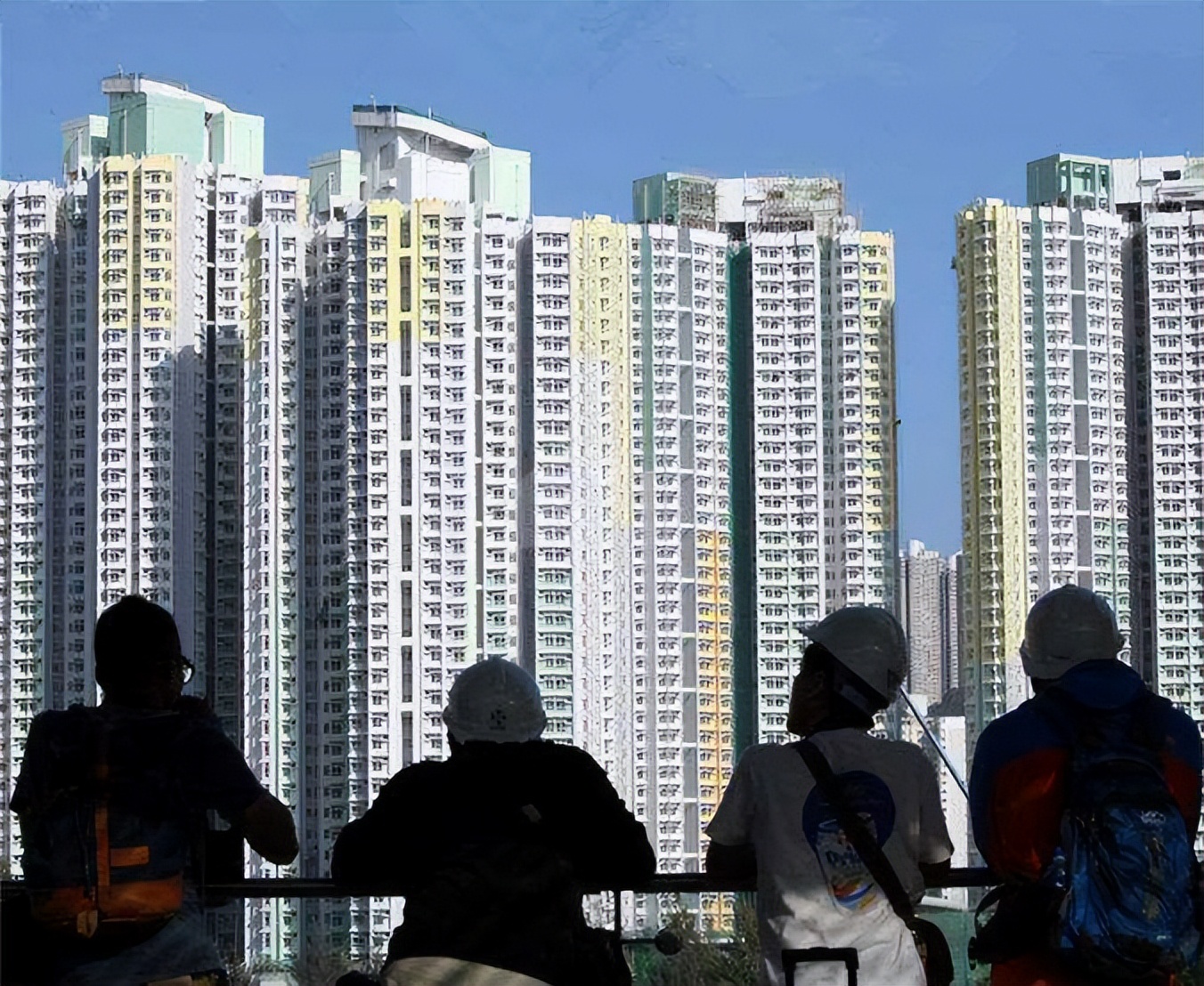 2022年，楼市出现三大怪象，到底怎么回事？