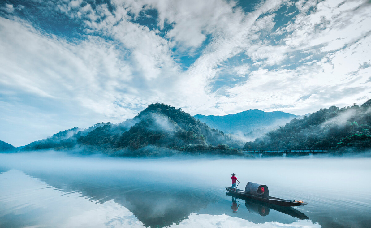 央妈“连环”大动作！这7大“高成长”龙头，或将迎来主升浪