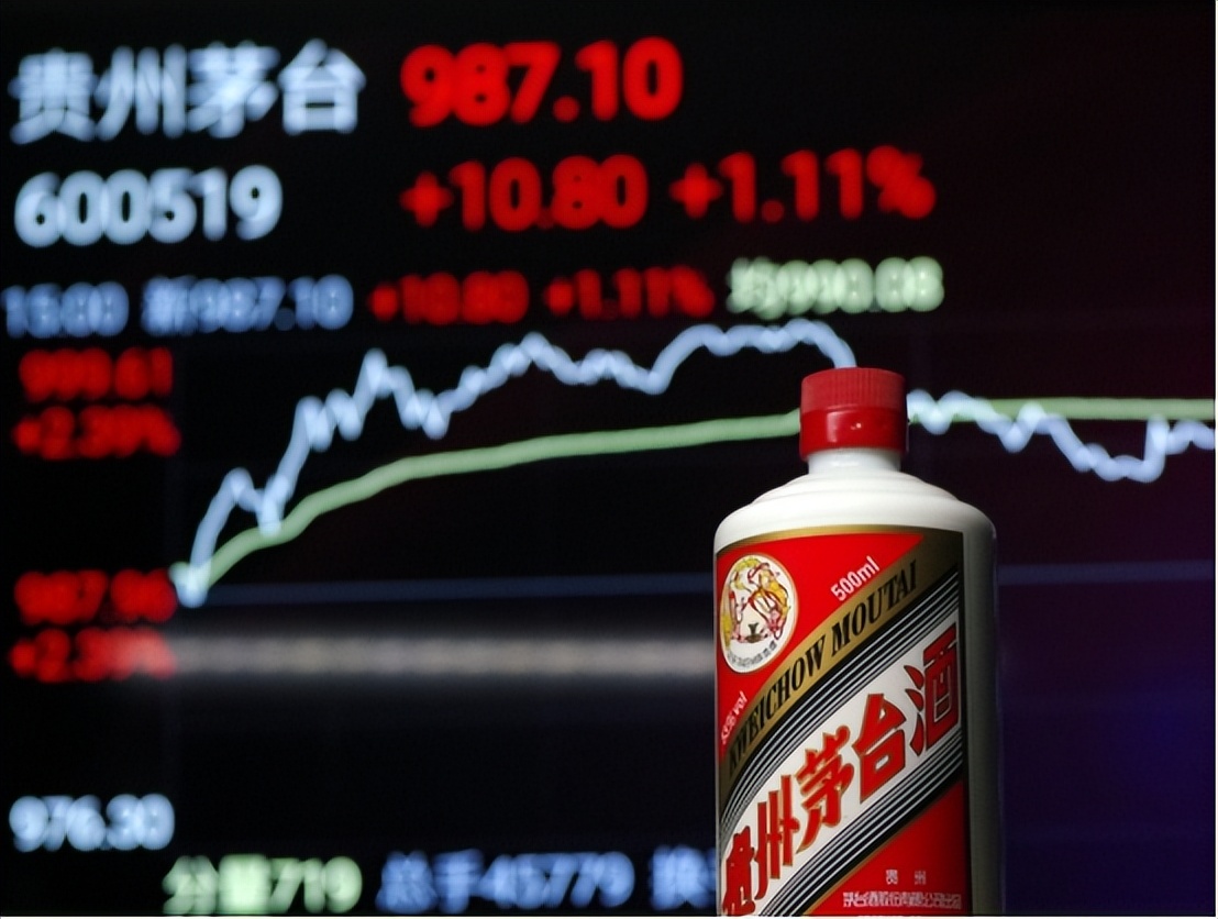 茅台产量过亿，为何还是“一瓶难求”？不是没货，其中内幕被揭开