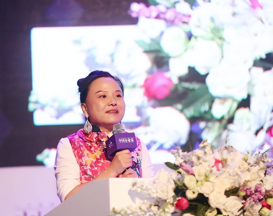 给美捐近百亿，却对国内诺而不捐，最后连员工薪水也发不出