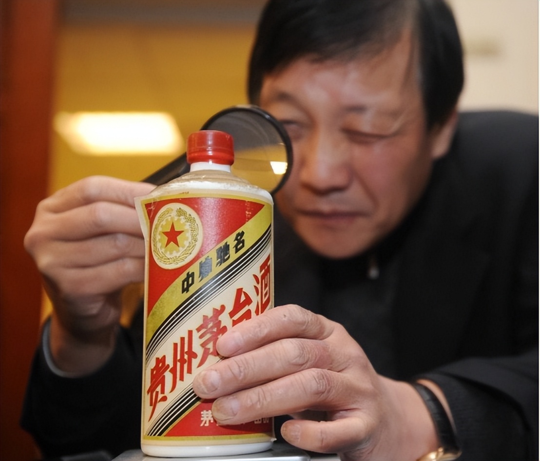 茅台产量过亿，为何还是“一瓶难求”？不是没货，其中内幕被揭开