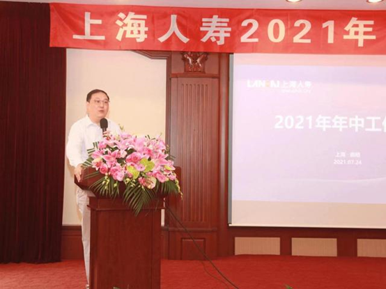 娶央视一姐董卿，接盘华谊兄弟的百亿富豪密春雷，如今怎么样了？