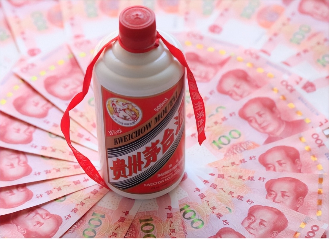 茅台产量过亿，为何还是“一瓶难求”？不是没货，其中内幕被揭开