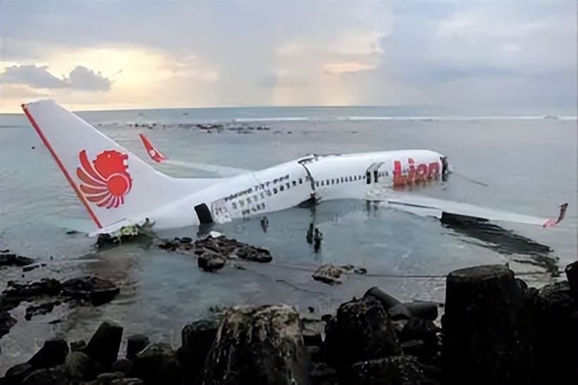 波音737坠机成瘾，中国大飞机安全性能会不会比波音好？