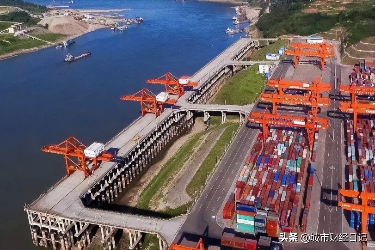 南充港超越宜宾泸州港，成四川货物吞吐量第一大港，南充未来可期