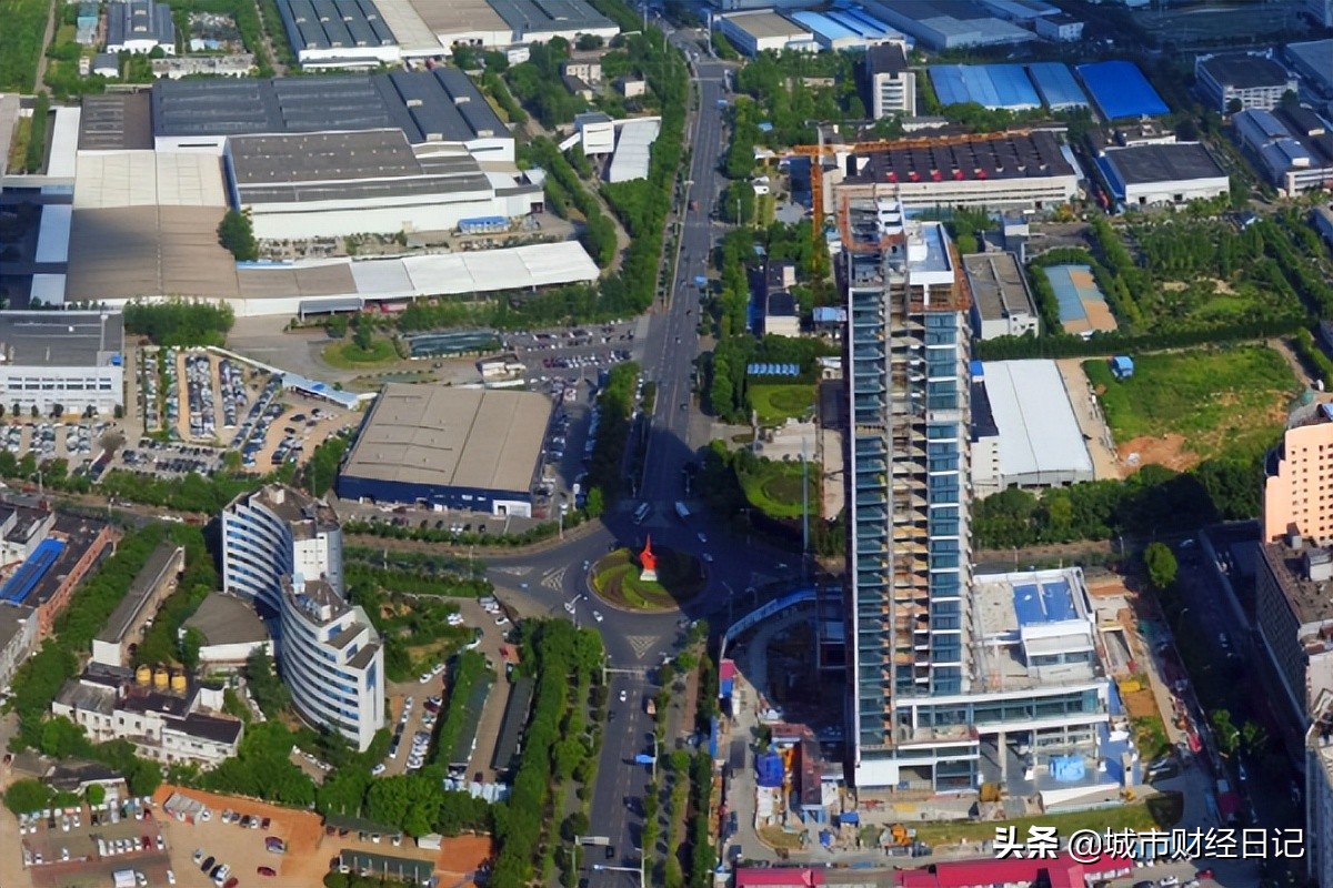 城市的快速崛起，将导致人口越来越集中，有9大城市或将成为中心