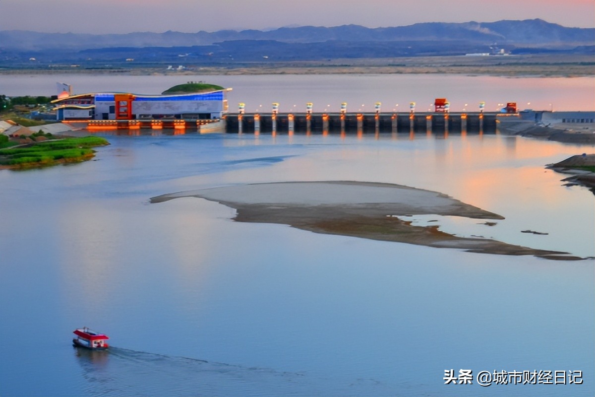 包银高铁（乌海段）开工，全长519km，或将带动乌海旅游业发展