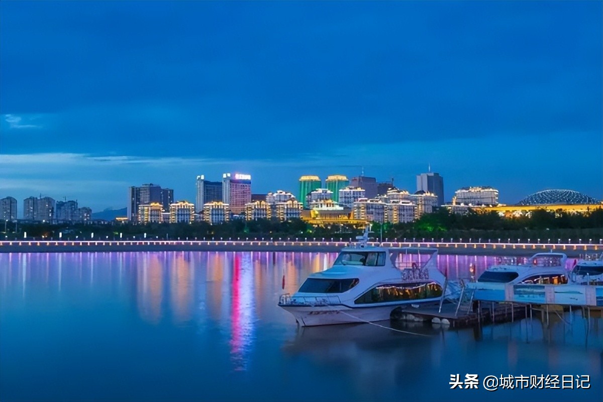 包银高铁（乌海段）开工，全长519km，或将带动乌海旅游业发展
