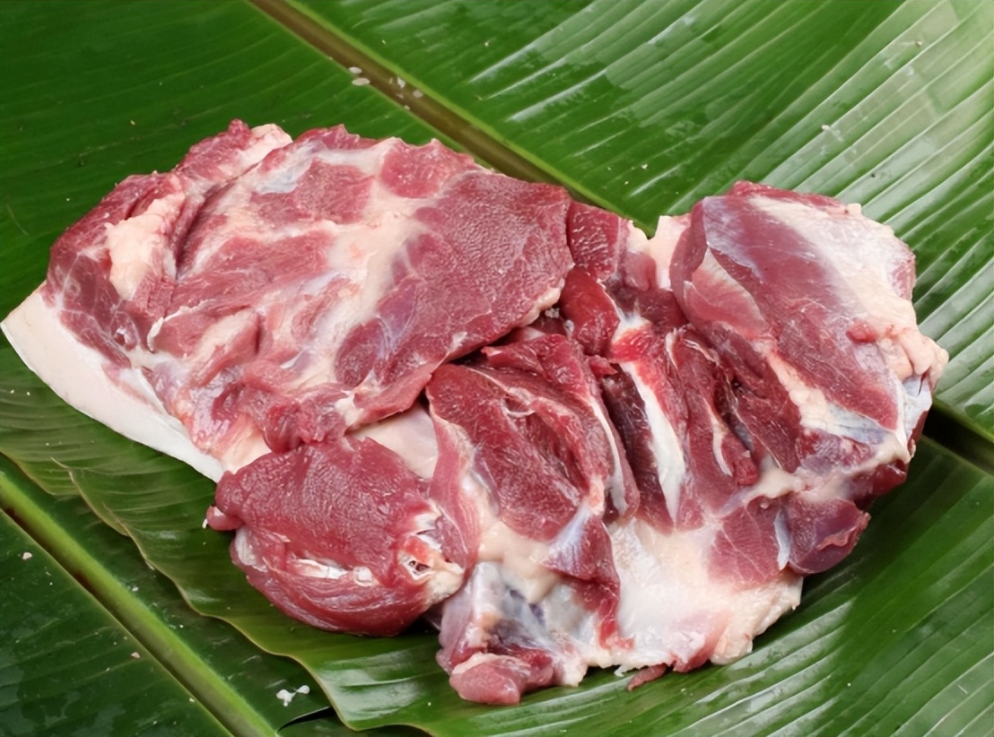 菜比肉贵咋回事？猪肉开始两极分化，为何会出现这种局面？