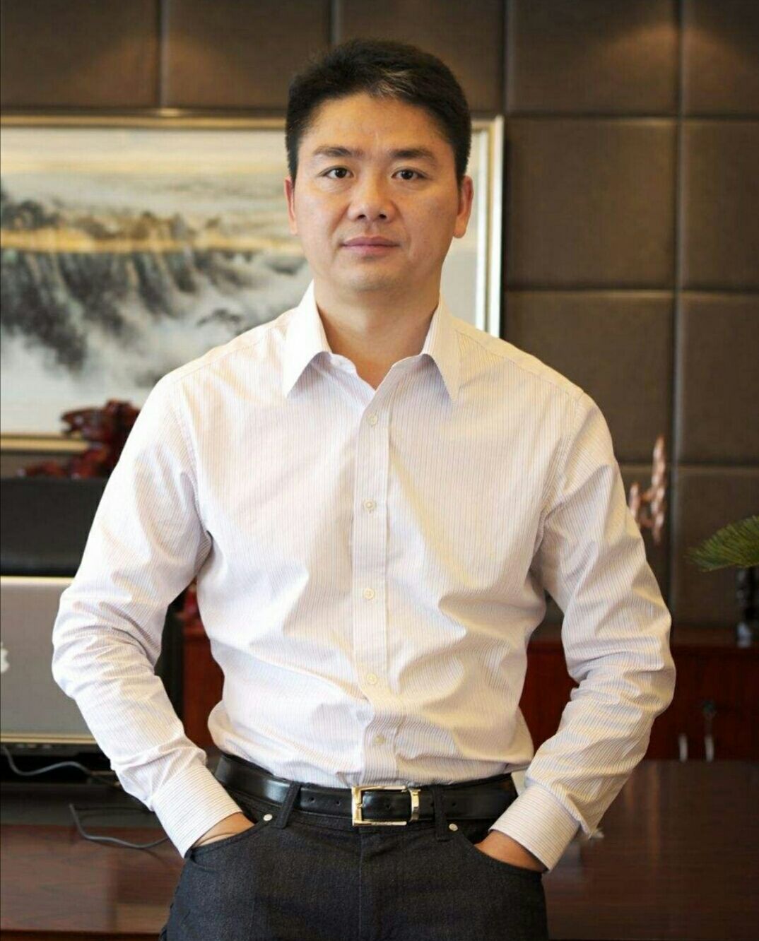 刘强东：卸任不是弃权，辞职是种守护