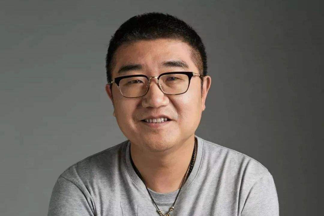 刘强东：卸任不是弃权，辞职是种守护