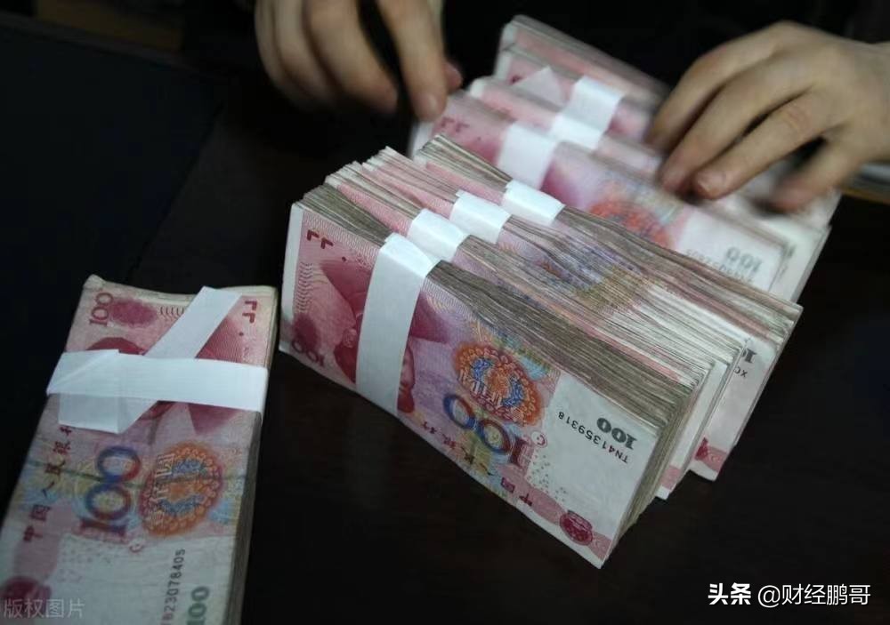 为什么银行的钱不过夜，每天现金还要早晚来回押运？