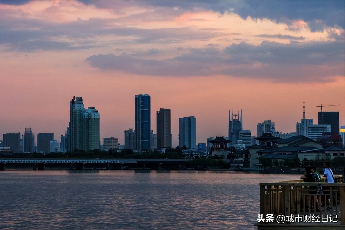 襄阳：郑万高铁开通在即，开通之后，我将会是沿线最大的“赢家”