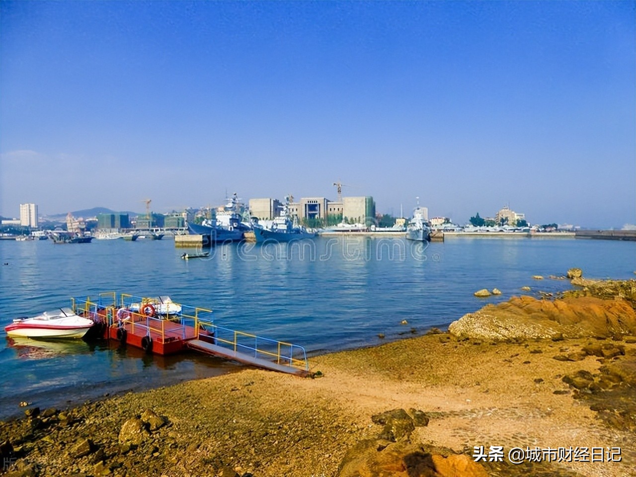 济南：经济实力雄厚，就是不一样，青岛地铁共11条线路齐头并进
