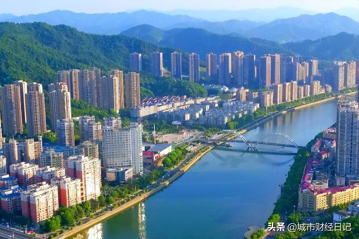 长沙新增两条轨道快线，直达浏阳，宁乡，长沙6区实现轨道全覆盖