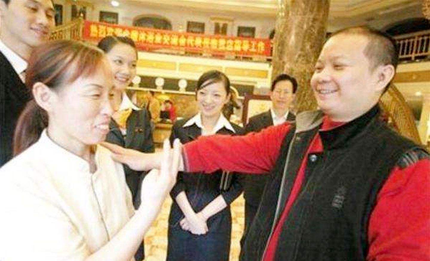 亿万富翁却要靠众筹治病，昔日的“足浴大王”郭家富现在怎么样了