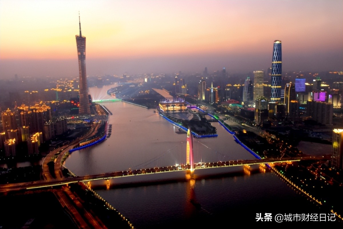 广州地铁13号线即将开通，串联了三大CBD，五大中心区，太牛了