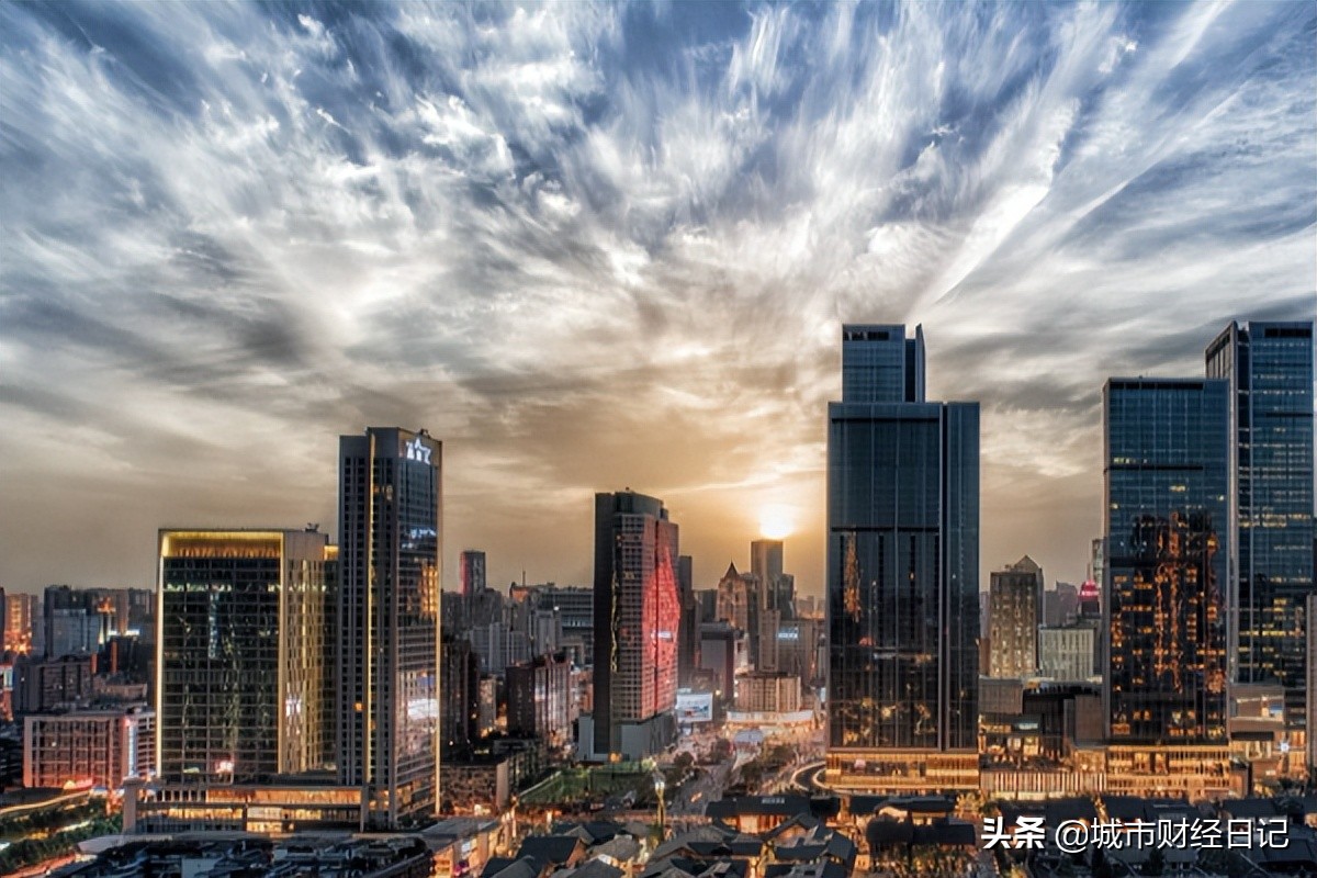 中国存款十强省份正式出炉，四川突破10万亿，河北稳坐第6