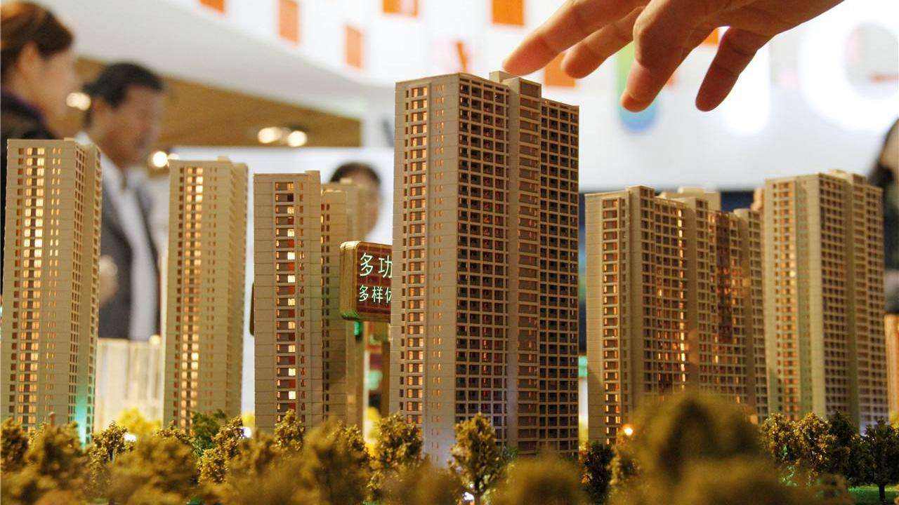 2021年已有近400家房企破产，开发商为什么不自救？原因有3点