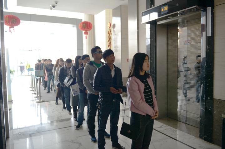 “一梯两户”越来越不受欢迎？过来人直言：3个缺点令人难以接受